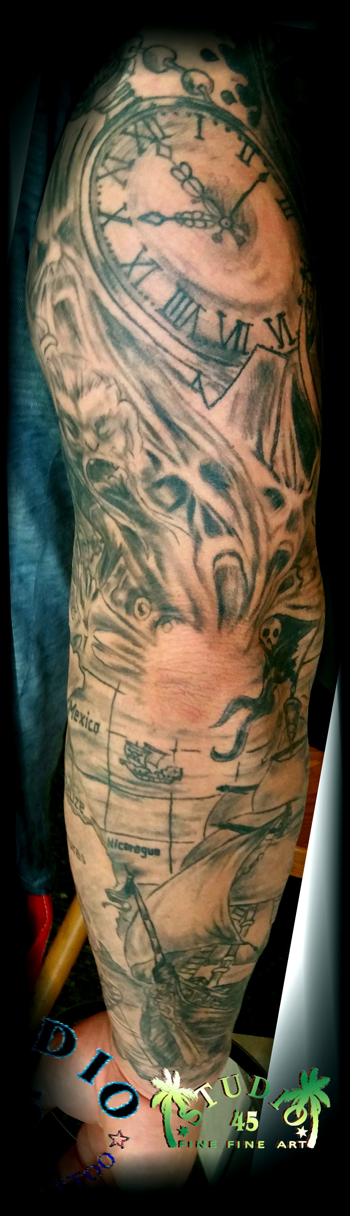 Karibik Schiff Geisterschiff Uhr Arm Tattoo Recklinghausen STUDIO 45